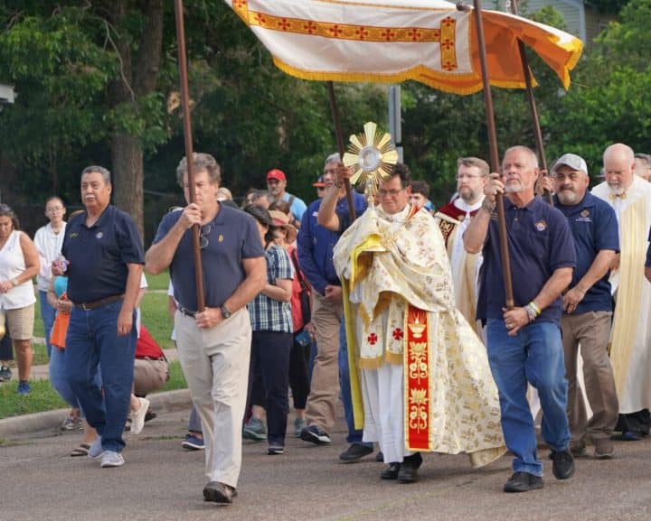 Stories of conversion, ‘amazing’ encounters mark National Eucharistic Pilgrimage’s first 10 days